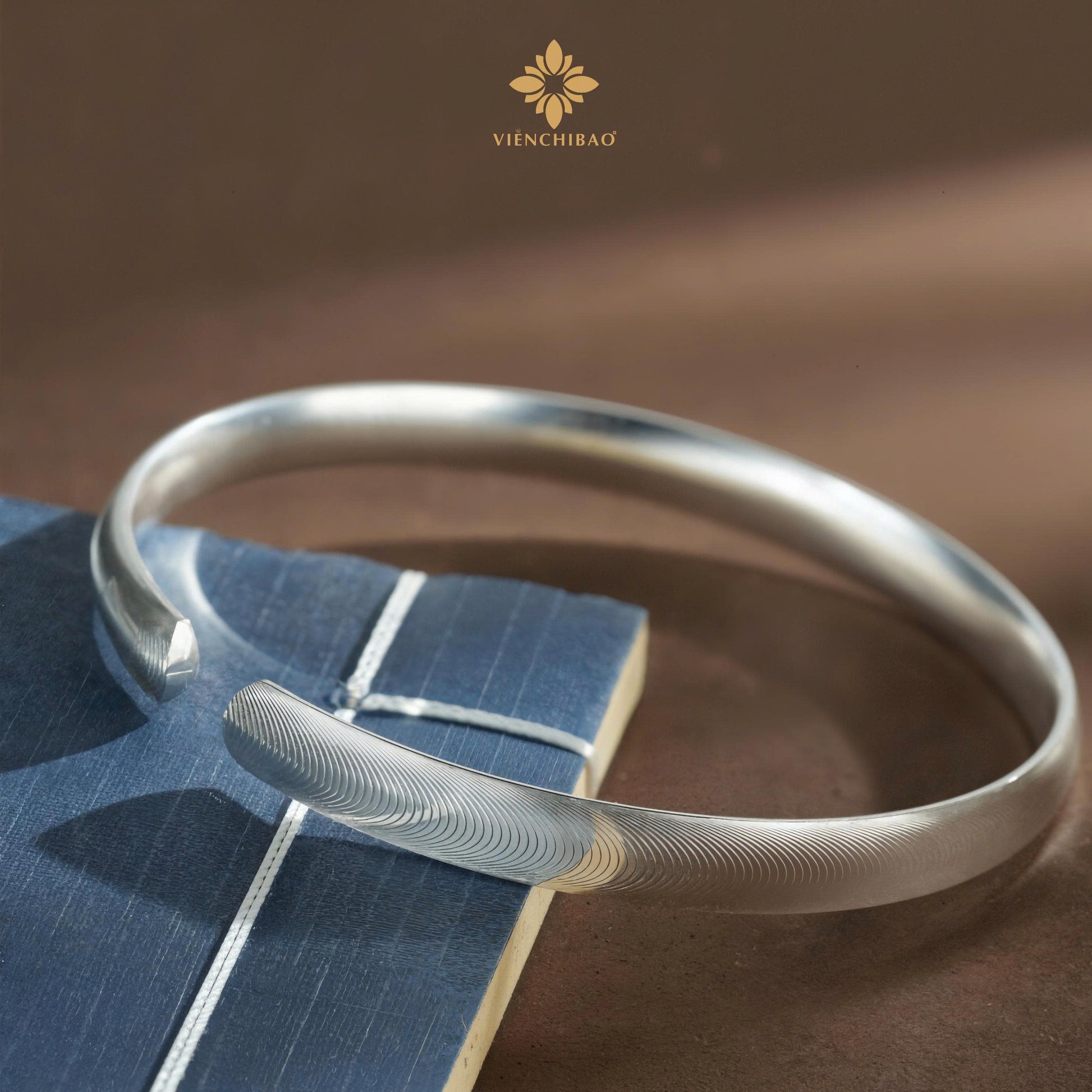 Vòng Tay Mắt Mèo - Bạc Ý S999 - L001347 - HuyK Viễn Chí Bảo