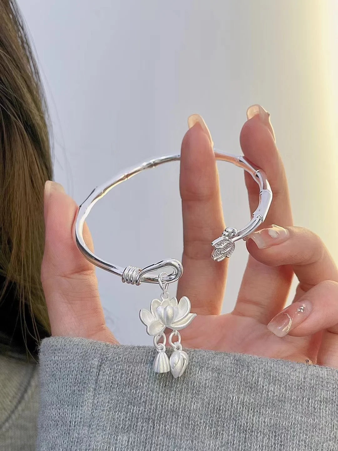 Kiềng Tay Liên Hoa - Bạc S999 - K400011- HuyK Viễn Chí Bảo