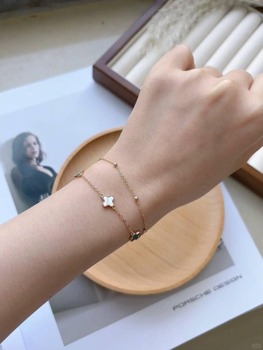 Lắc Tay Dây Chuyền Xi Vàng Hồng Cỏ Bốn Lá - Bạc Ý S925 - HuyK Viễn Chí Bảo