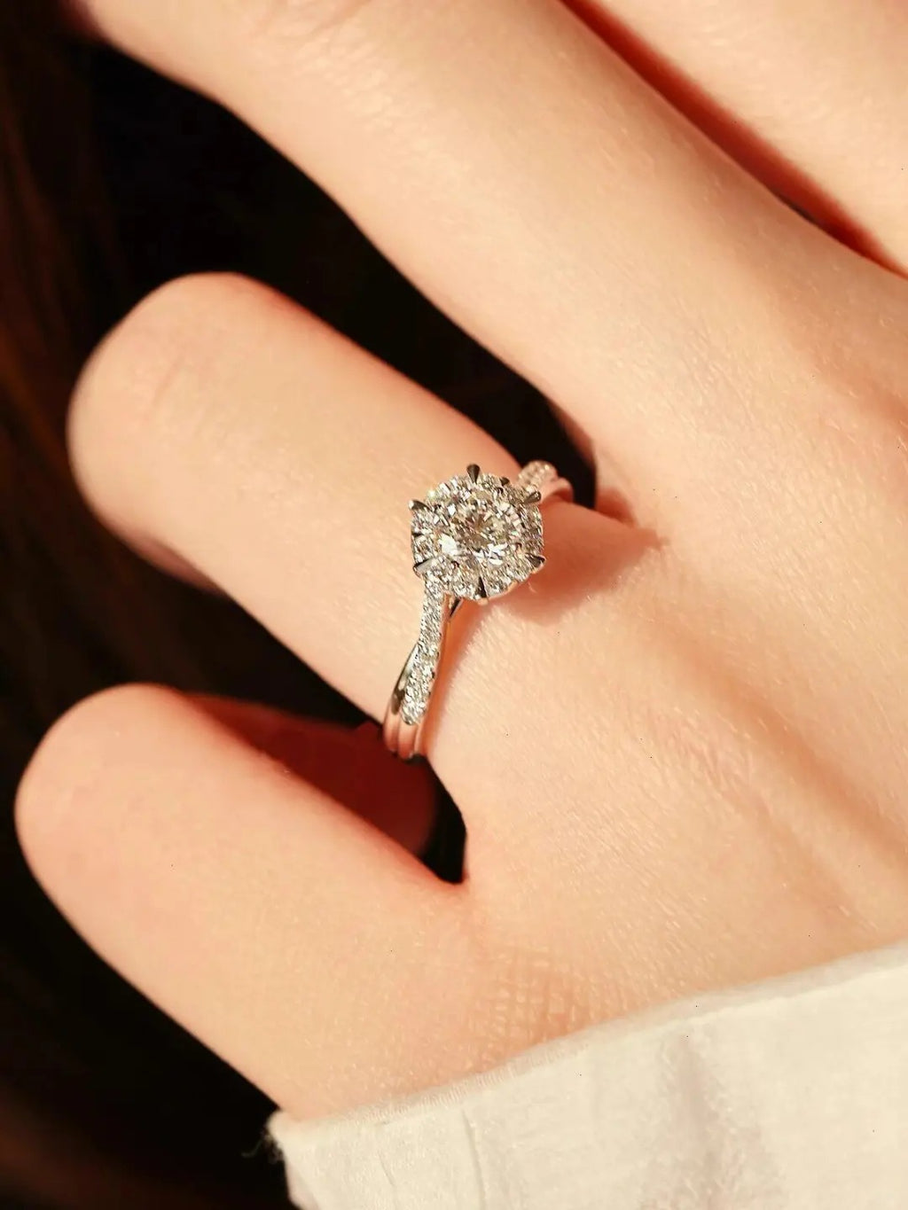 Nhẫn Bạc Nữ Moissanite 6 Li - Bạc Ý S925 - HuyK Viễn Chí Bảo