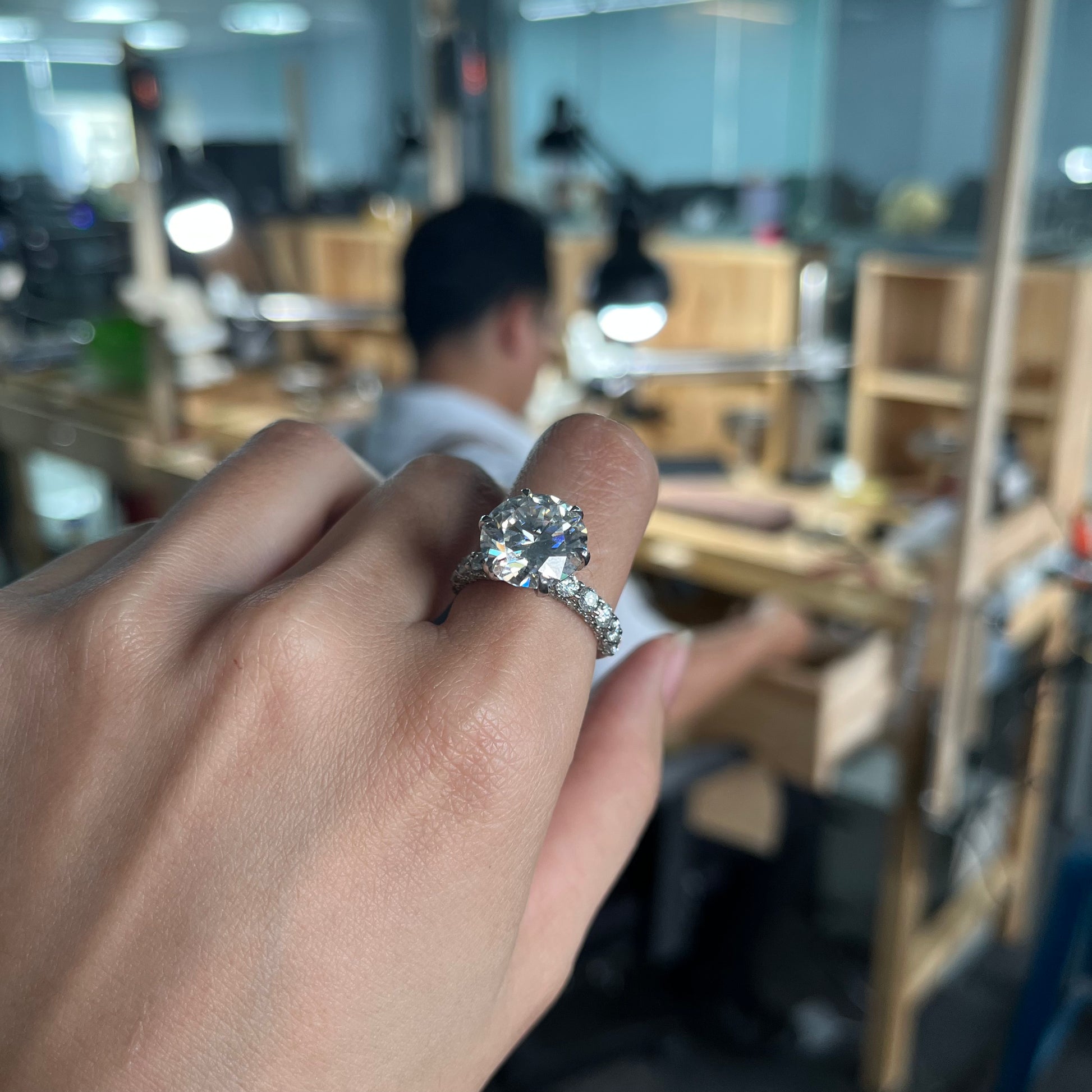 Nhẫn Nữ Đính Đá Moissanite 12mm - Bạc Ý S925- HuyK Viễn Chí Bảo